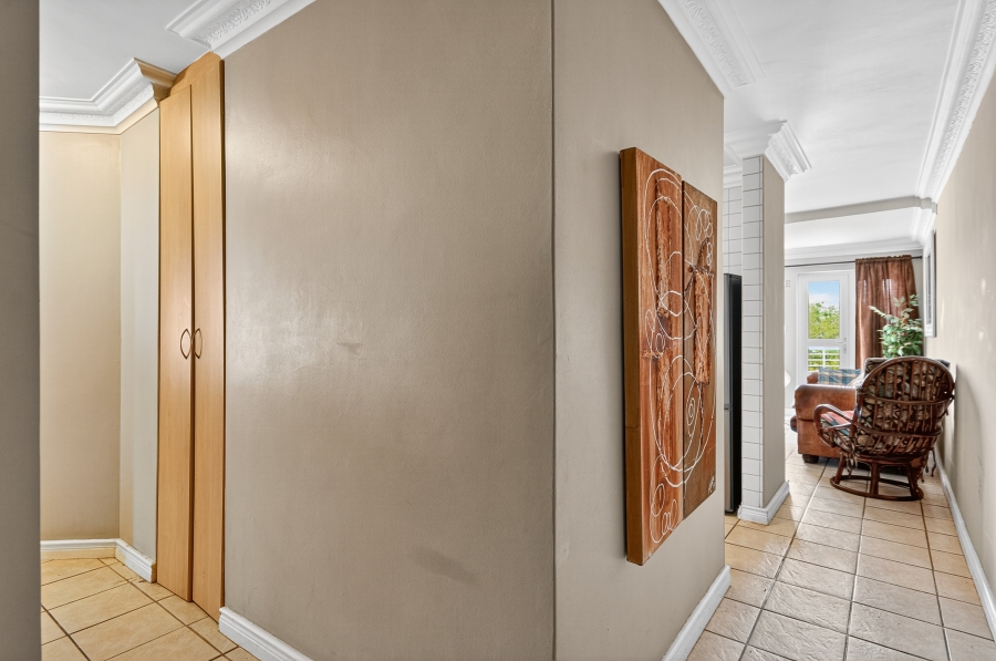 To Let 2 Bedroom Property for Rent in Harbour Island Western Cape